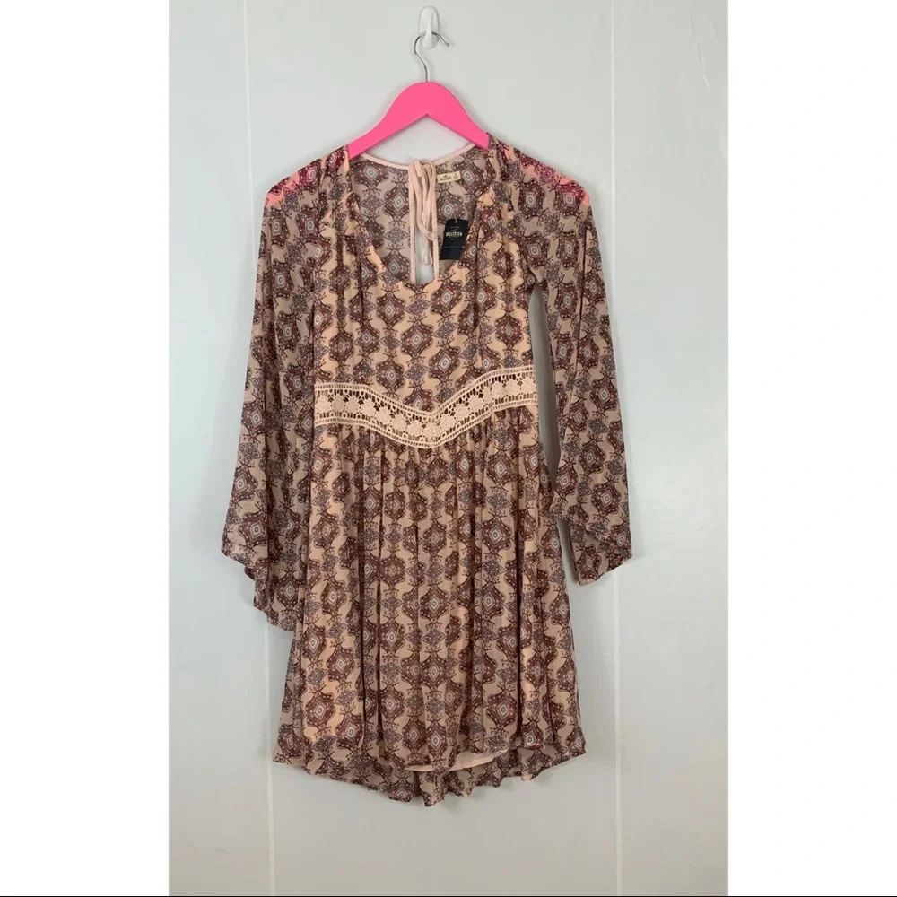 NWT Hollister Floral Dress - Picture 1 of 8